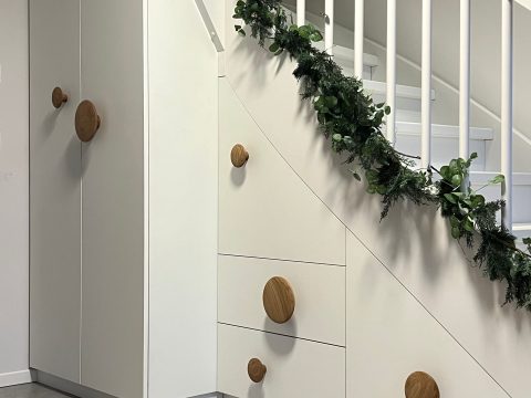 Treppen / Einbaumöbel